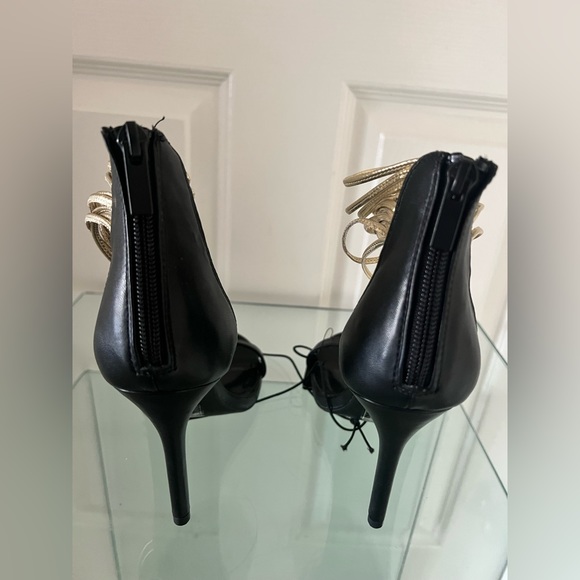 Beautiful Brand NEW stiletto heels with gold straps design around ankle. - Picture 4 of 6